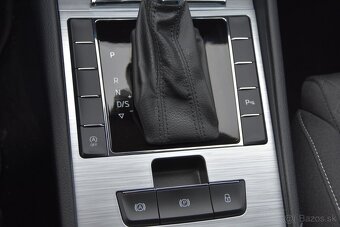 Škoda Superb Combi 2.0 TDI SCR Ambition DSG - 15