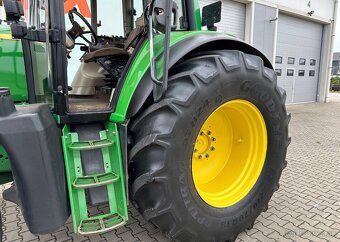 John Deere 6920s - 15
