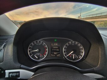 Škoda Octavia II 1.6 Tdi • 2010 • 251tis km • Klima Navi - 15