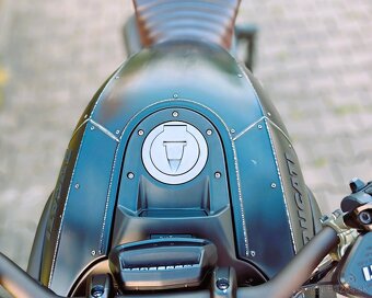 DUCATI DIAVEL DIESEL EDITION 666-ZBERATELSKY KUSOK - 15