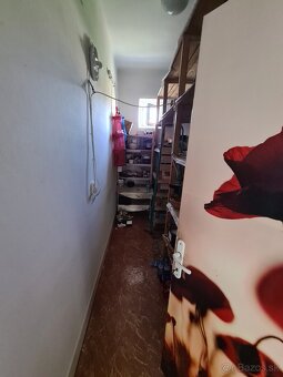 5i. rodinný dom s hosp. budovou CENTRUM Dunajská Lužná - 15