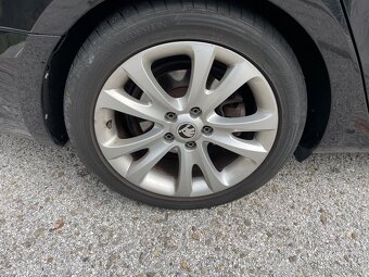 Škoda Superb Combi 2.0 TDI CR 103kW / Elegance - 15