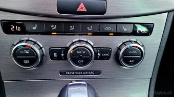 Volkswagen Passat Variant 2.0 TDI BMT 177k Highline 4MOTION - 15