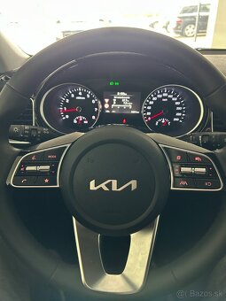 KIA Ceed SW 1,5 T-GDi 6M GOLD GOLD+ LED MY25 - 15