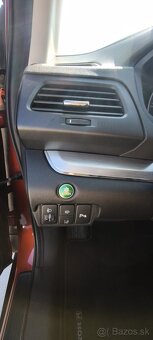 Honda C-RV 1.6D 120KW, r.v.2016, 1.majitel, kupene na SK - 15