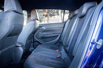Peugeot 308 HB GT Line   1,5 Blue HDI 96 kw - 15