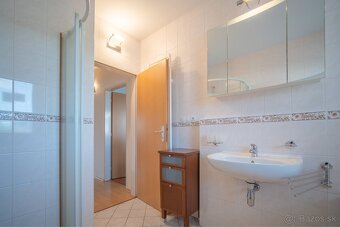 PREDAJ 5 izbový rodinný dom so záhradou Devínska Nová Ves - 15