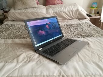 HP i3 6gen. 15,6" Full HD. Nová 16 GB DDR4.2xdisk.Nová bate - 15