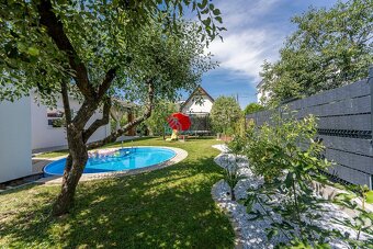 TOP zariadená novostavba, bazén, štýl a kvalita - Seleška - 15