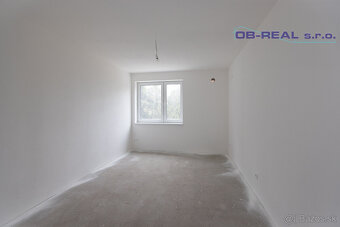 Predaj moderných 2izb bytov 55m2 v novostavbe v centre Sládk - 15