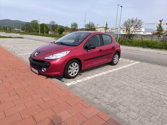 Peugeot 207 1.4i 65 kW - 15