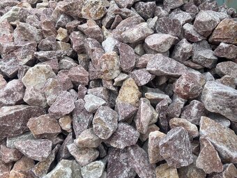Predaj štrkov,pieskov,kameniva,recyklatov a hliny - 15