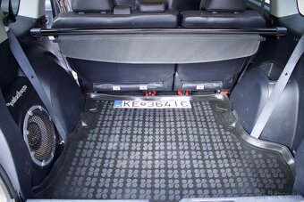 Mitsubishi Outlander 2.2 DI-D, diesel, 4x4, 7.miestne - 15