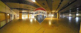 Priemyselný areal 51000m2, Budovy, sklady, výrobné haly,  Sn - 15