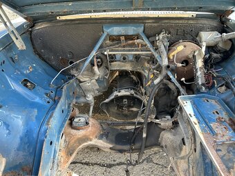 Predám Mercedes W114 250CE - 15