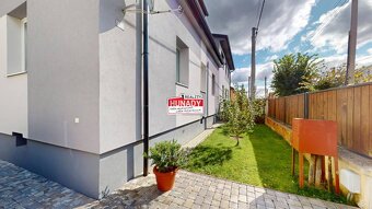 ZNÍŽENÁ CENA  (448 m2) RODINNÝ DOM V CENTRE MESTA SNV - 15