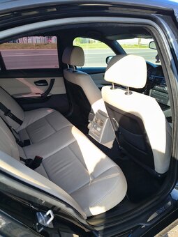 BMW Rad 3 320d xDrive A/T - 15