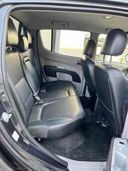 Mitsubishi L200 - 15