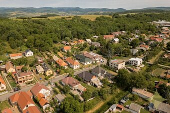 Exkluzívne na predaj rodinný dom s pozemkom 754m2 priamo v c - 15