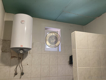 PREDAJ rodinný dom Bezenye - 15