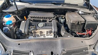 VW Golf 5 - 15