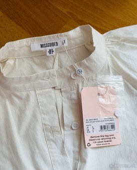 Biele košeľové šaty Missguided - 15