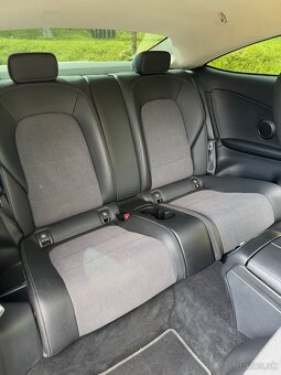 Mercedes-Benz C 220 d 4MATIC (2017) - 15