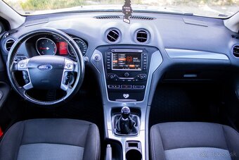 Ford Mondeo - 15