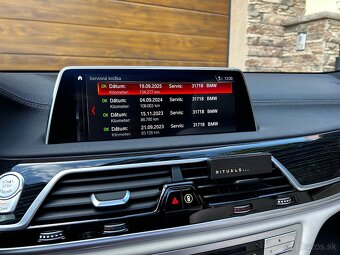 BMW Rad 7 730d xDrive A/T - 15