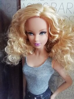 Zberatelská Barbie Basics jeans - 15