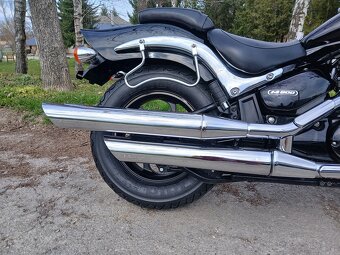 Suzuki M800 Intruder - 15