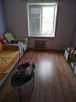 Na prenájom 2 izbový byt Staré sídlisko Prievidza - 15
