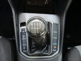 VW GOLF SPORTSVAN 1,2TSi 63kw 06/2016 bez koroze - 15