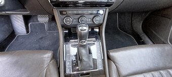 Škoda Superb combi,1/2016,LK,prvý,SR,119000,ťažné,110kW,A6 - 15