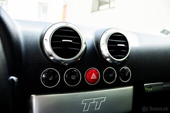 Audi TT Coupé 1.8T - 15