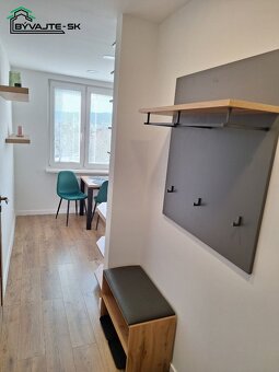 Krásny jednoizbový byt v Prievidzi s výhľadom na Bojnický zá - 15