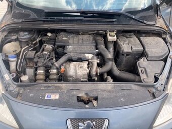 Predám Peugeot 307 combi  1.6hdi 66kw. 2007 - 15