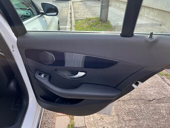 Predám Mercedes W205 C200 Automat - 15