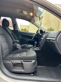 Škoda Octavia 2 1.9 TDi 77kw - 15