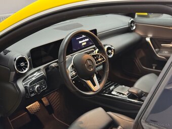 Mercedes-Benz CLA Shooting Brake SB 200 d A/T - 15