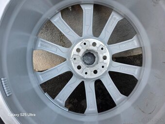 Zimne kolesa BMW X5,X6,X7 5x112 r20 V-Spoke 750 - 15