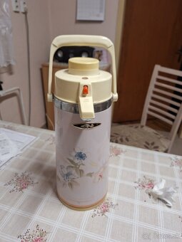 Predam hrnce a kuchtu - 15