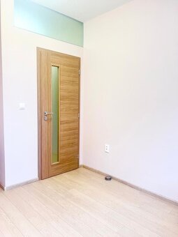 Na predaj luxusný a priestranný 4 izbový byt - Banská Bystri - 15