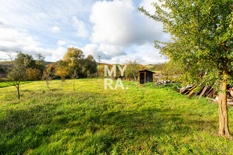 Rodinný dom s rovinatým pozemkom 2970 m² - Lúčka, okres S - 15