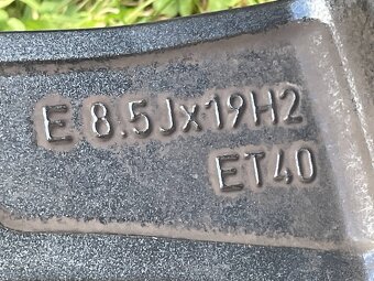 Orig. alu disky. AUDI A4 A5 A6 A7 A8 Q3 Q5 Q7  5x112 R18 R19 - 15