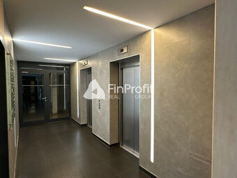 Reprezentatívne administratívne priestory na prenájom - od 1 - 15