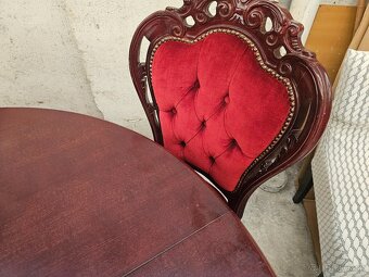 CHESTERFIELD ŠTÝL KOŽENÁ DVOJFAREBNÁ+ROZŤ.STôL+4 STOLIČKY - 15