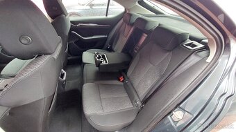 Škoda Octavia IV 2.0 TDI 110kW DSG Style - 15