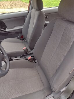 Hyundai Elantra 2006 1,6 GL - 15