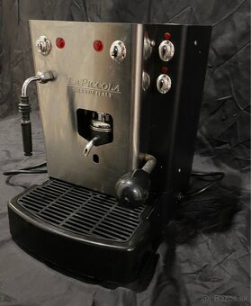 La Piccola Sara Coffee Machine - 15